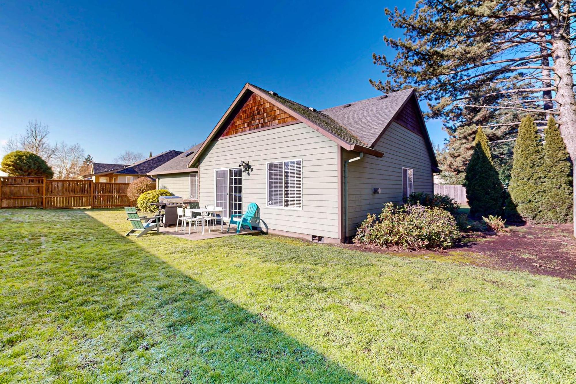 Green Cottage McMinnville Exterior photo